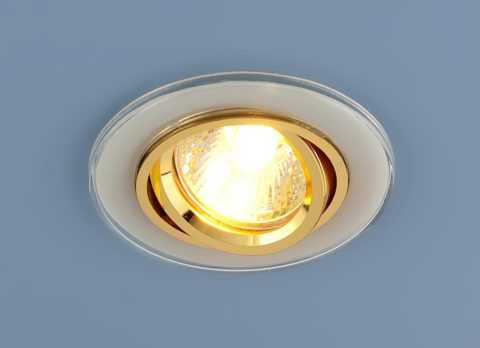 Как поменять лампочку в точечном светильнике на натяжном потолке