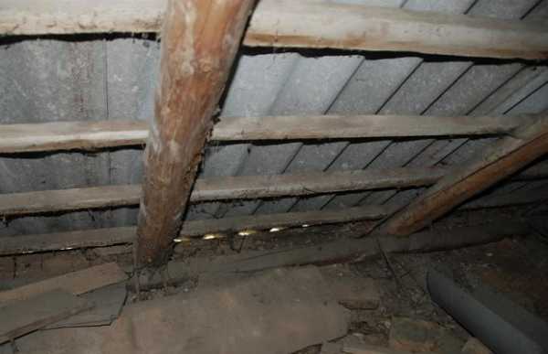 Пароизоляция на потолок в деревянном доме